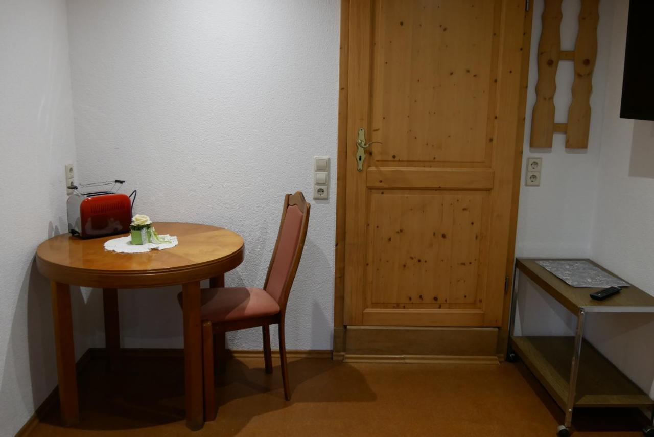 Ferienzimmer Niederstetten ภายนอก รูปภาพ